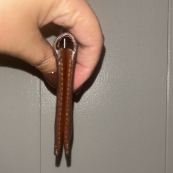 Louis Vuitton Monogram Cardholder - Picture 6 of 8